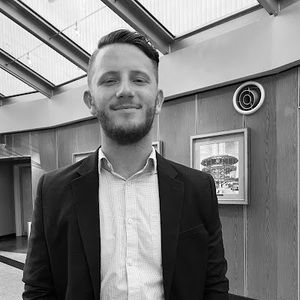 Meet your Posher, Dalten